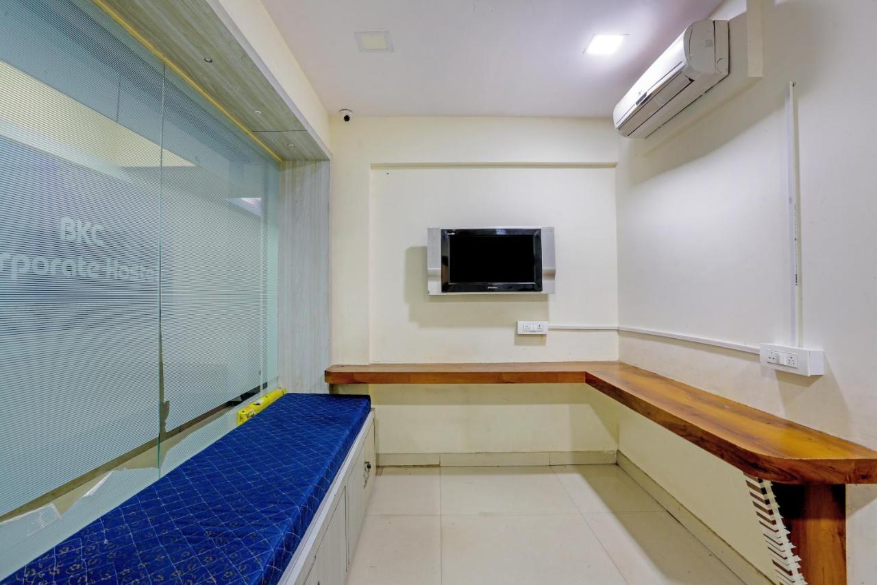 Bkc Corporate Hostel Ac Dormitory Bombaim Exterior foto
