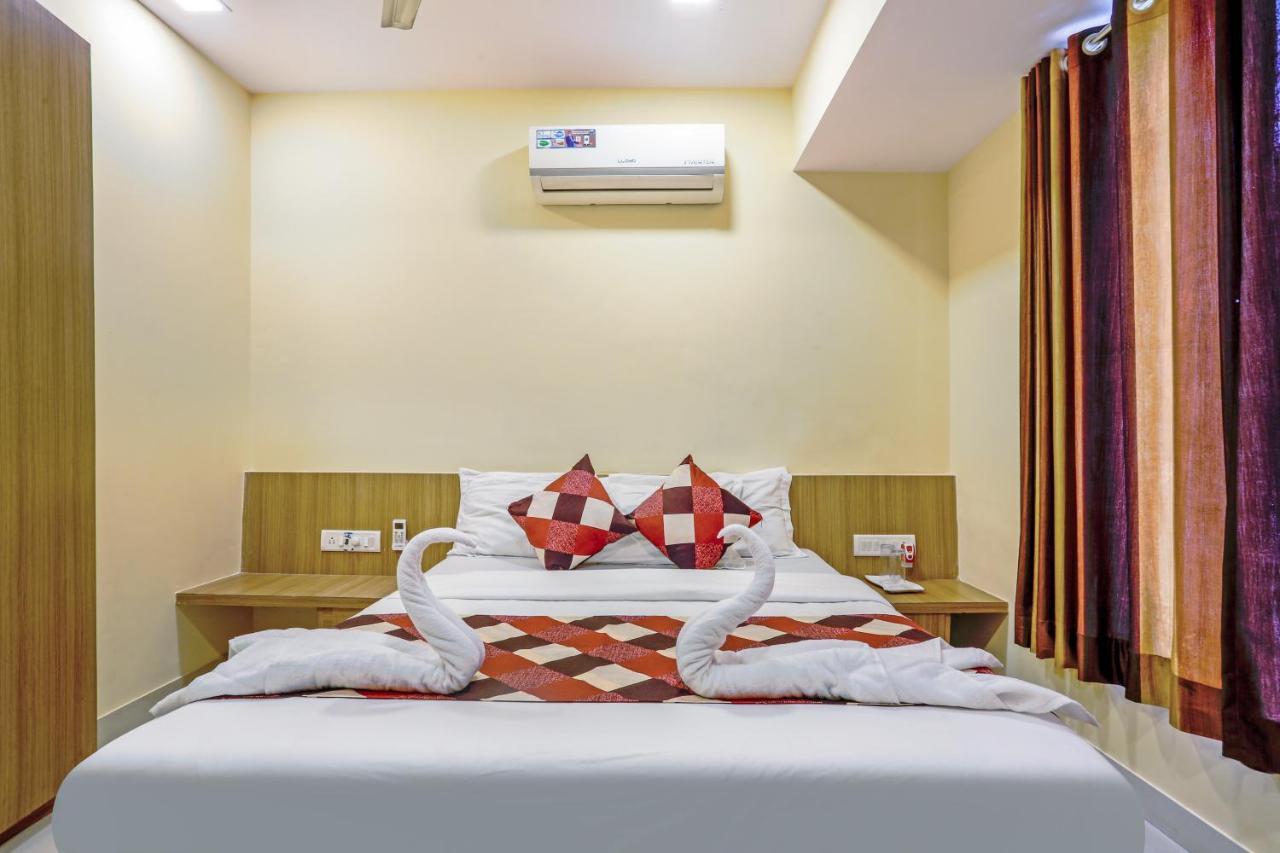 Bkc Corporate Hostel Ac Dormitory Bombaim Exterior foto